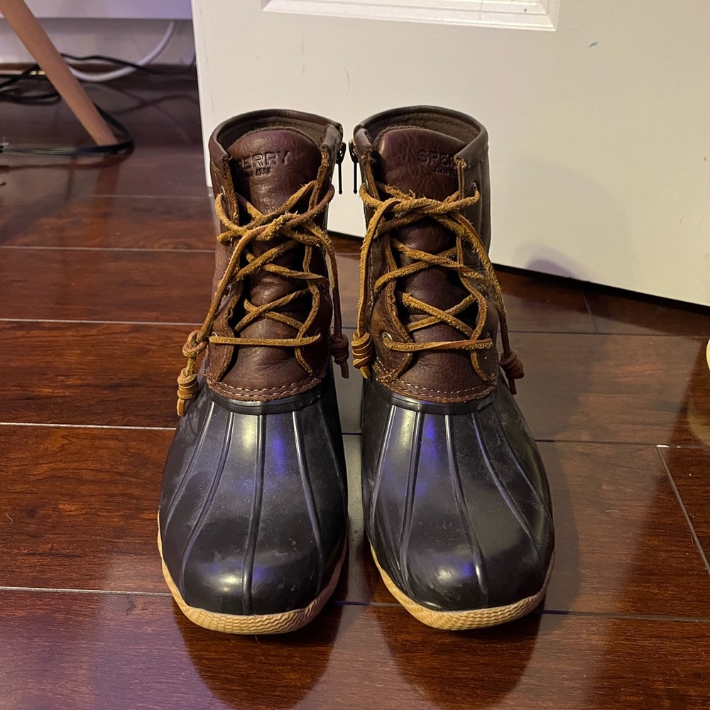 Sperry duck boots